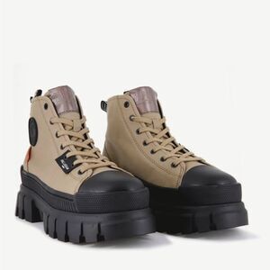 Palladium Revolt HI TX Platform Shoes